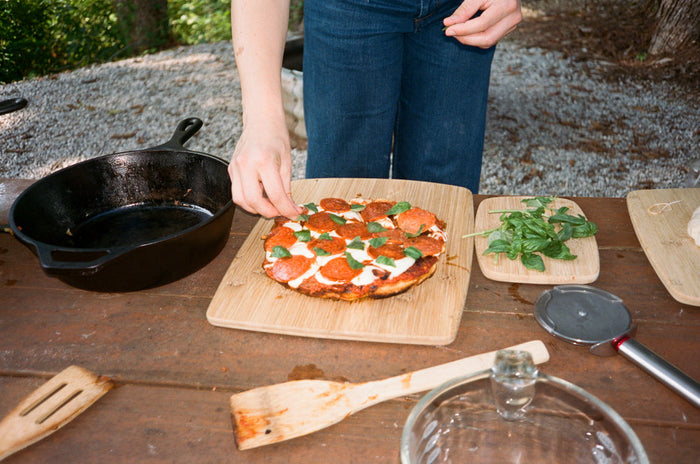 Bite into the perfect pizza slice anytime with this easy campfire pizza recipe from the Landmark Project.