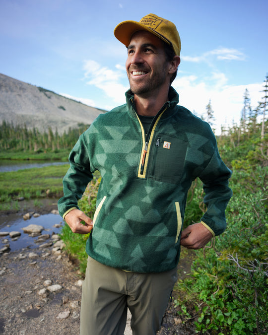 Ponderosa Pine Unisex Half Zip Fleece Outerwear