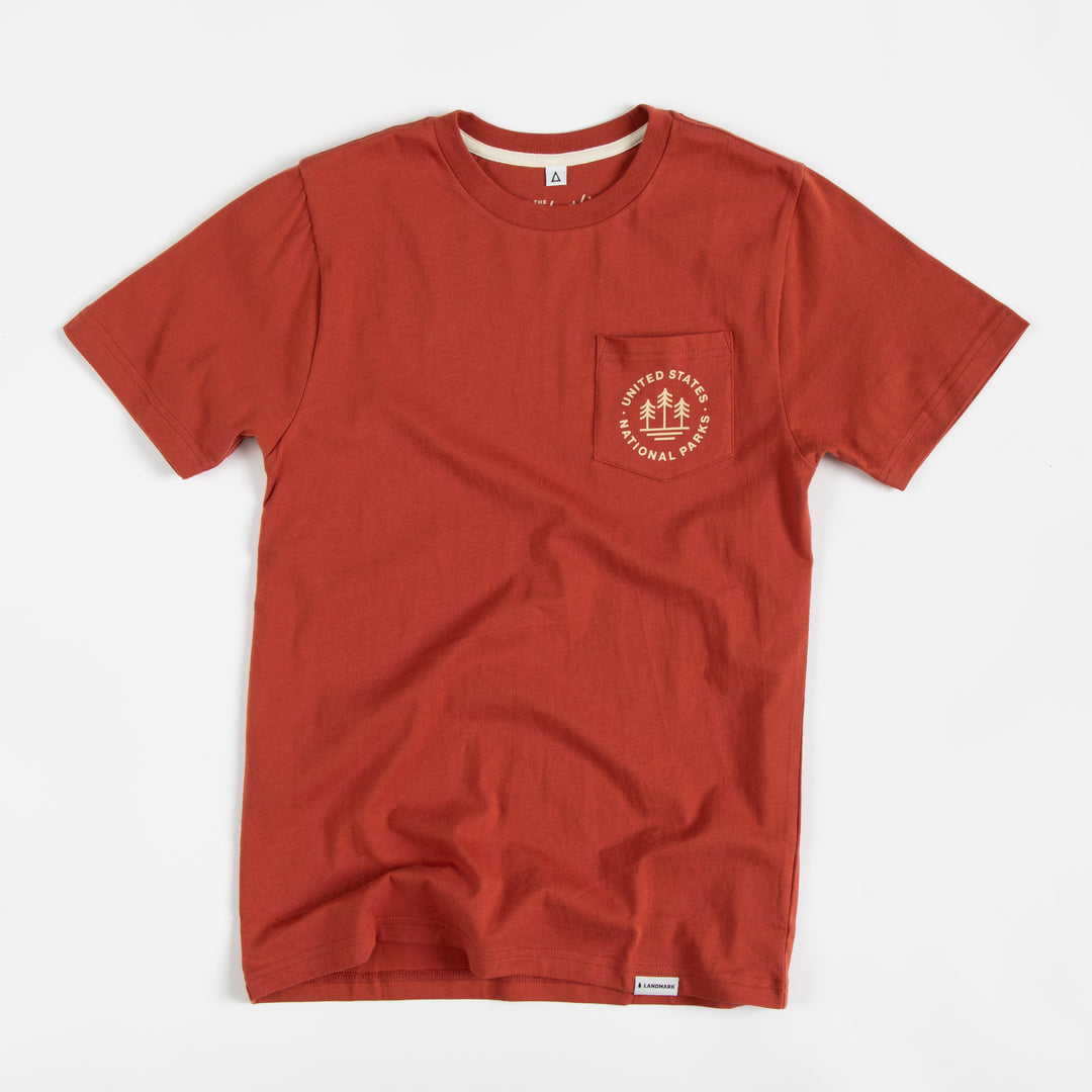 U.S. National Parks Unisex Short Sleeve Tee w/ Pocket Short Sleeve Vintage Red XS