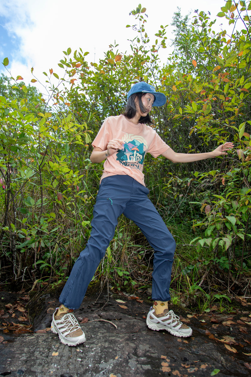 The ountain Unisex-Erwachsene T-Shirt The ountain Unisex-Erwachsene T-Shirt